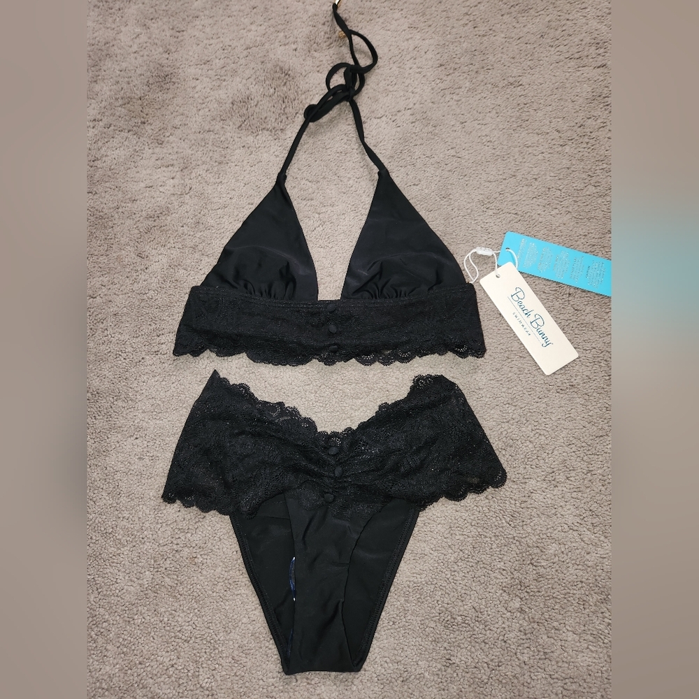 Beach Bunny Anise Triangle Top & Bikini Bottom Set - Black